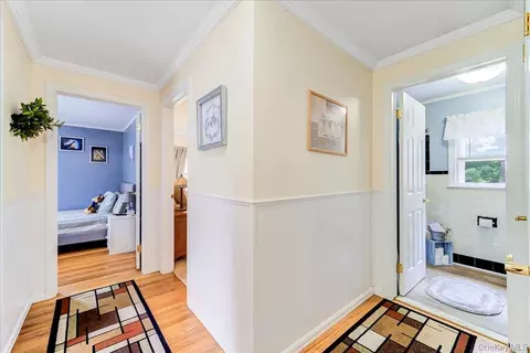 Entry Way - 17 Brian Rd, Wappingers Falls, NY 12590 photo 2 of 2