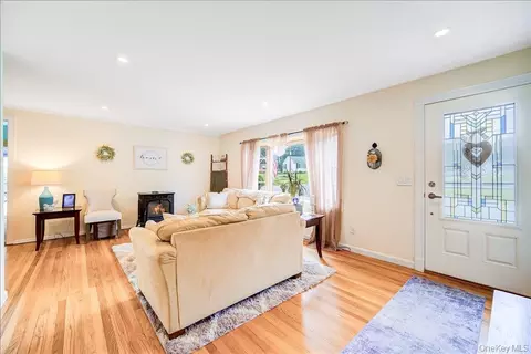 Other - 17 Brian Rd, Wappingers Falls, NY 12590 photo 2 of 9
