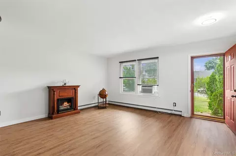 Living - 98 Constable Dr, Riverhead, NY 11901 photo 3 of 6