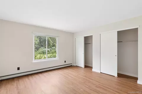 Bedroom - 98 Constable Dr, Riverhead, NY 11901 photo 1 of 3