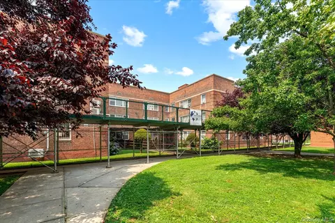 Exterior - 138-29 68th Dr #3C, Flushing, NY 11367 photo 2 of 2