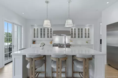 Kitchen - 4 Primrose Ln, Rye Brook, NY 10573 photo 1 of 4
