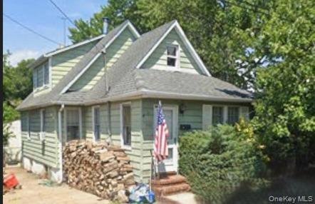1366 East St, Hempstead, NY 11003