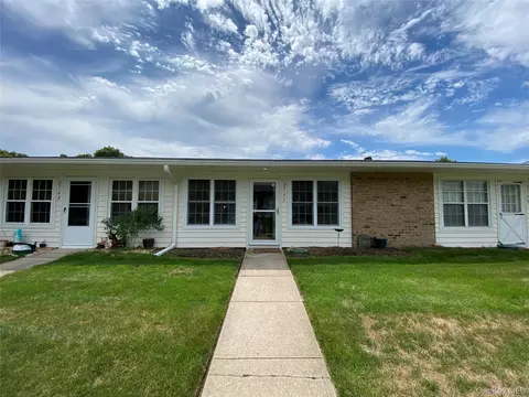 274 Berwick Ct #C, Ridge, NY 11961