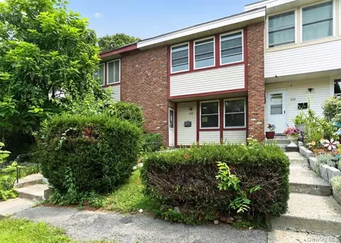 115 Rolling Way, Peekskill, NY 10566 photo 2
