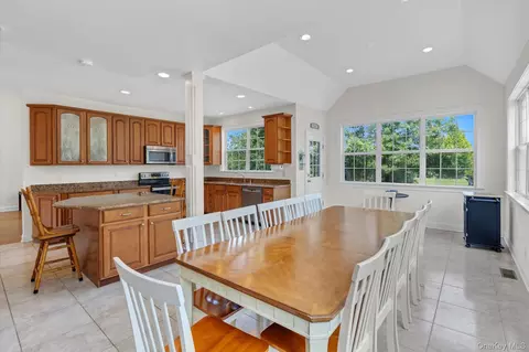 Dining - 723 Doctors Path Ests, Riverhead, NY 11901 photo 1 of 2