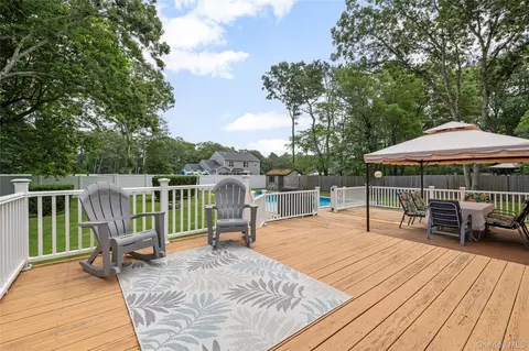 Exterior - 371 Hewlett Ave, Patchogue, NY 11772 photo 2 of 3