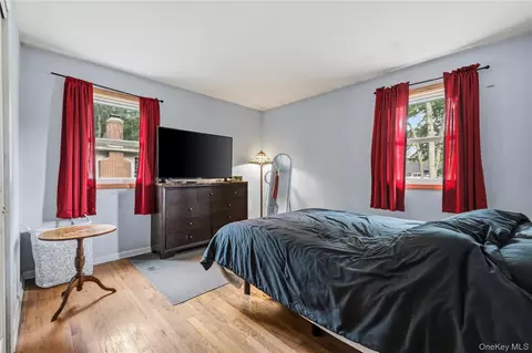 Bedroom - 371 Hewlett Ave, Patchogue, NY 11772 photo 3 of 3