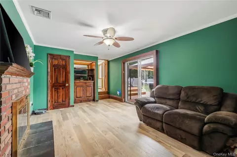 Living - 371 Hewlett Ave, Patchogue, NY 11772 photo 5 of 5