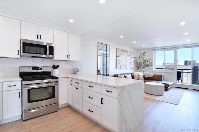703 Pelham Rd #513, New Rochelle, NY 10805