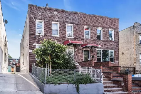 3110 91st St, New York, NY 11369
