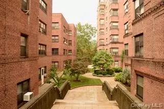 101 Ellwood Ave #1C, Mount Vernon, NY 10552