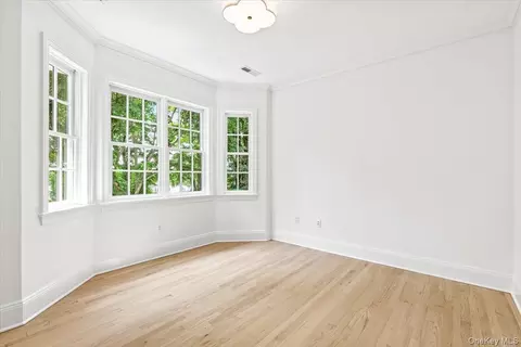 Bedroom - 21 Loder St, Rye, NY 10580 photo 4 of 7