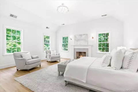 Bedroom - 21 Loder St, Rye, NY 10580 photo 3 of 7
