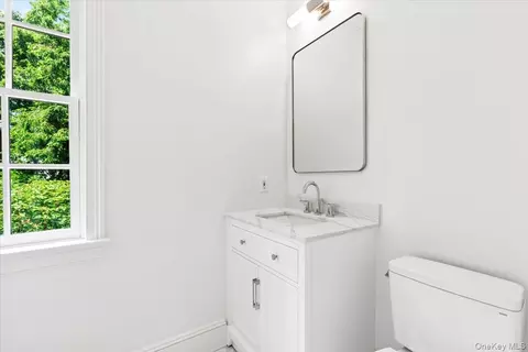 Bath - 21 Loder St, Rye, NY 10580 photo 5 of 6