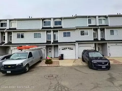 41 Simmons Loop, Staten Island, NY 10314