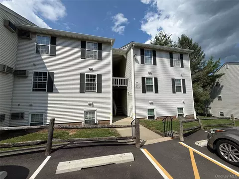 21 Lexington Hl #3, Monroe, NY 10926