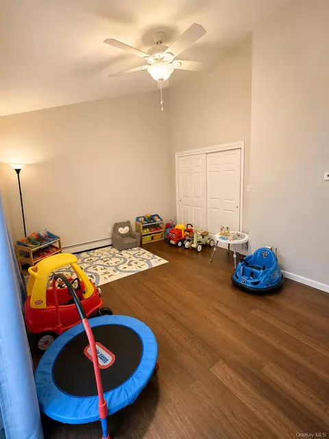 11 Ulster Ter, Wallkill, NY 12589 photo 8
