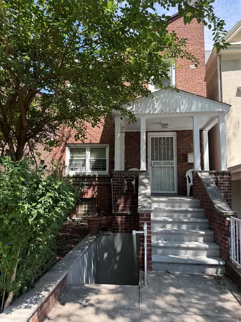 4140 Digney Ave, New York, NY 10466