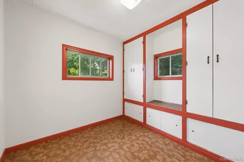 Bedroom - 49 Chase Rd, Shawangunk, NY 12589 photo 6 of 6