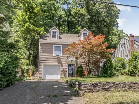 29 S Washington Ave, Greenburgh, NY 10530