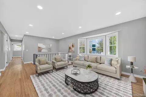 Living - 8 Mockingbird Ln, Poughkeepsie, NY 12601 photo 1 of 4