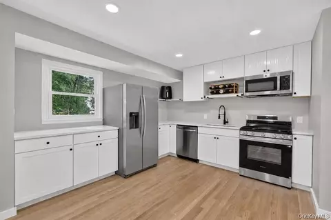 Kitchen - 8 Mockingbird Ln, Poughkeepsie, NY 12601 photo 1 of 1