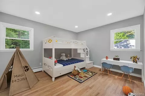 Other - 8 Mockingbird Ln, Poughkeepsie, NY 12601 photo 2 of 5