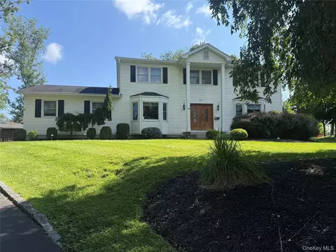 11 Allison Cir, Garnerville, NY 10923