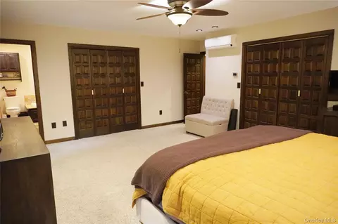 Bedroom - 50 Pleasant Ridge Dr, Poughkeepsie, NY 12603 photo 3 of 7
