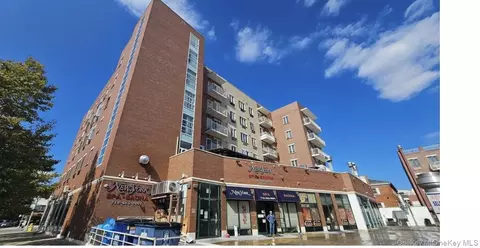 149-06 Northern Blvd #405, New York, NY 11354