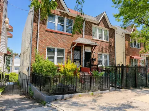 4220 Boyd Ave, New York, NY 10466