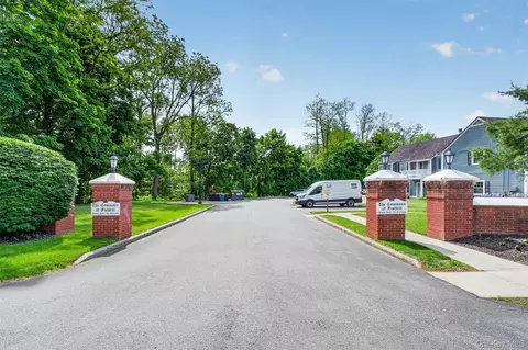 Exterior - 301 Commons Way C Way #C (1ST ), Fishkill, NY 12524 photo 12 of 12