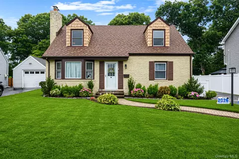 63 Lewis Rd, Merrick, NY 11566
