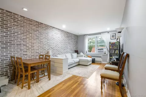 182-25 Wexford Ter #410, New York, NY 11432