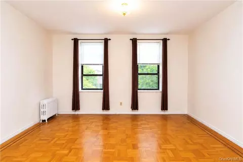 Living - 1289 E 19th St #D4, Brooklyn, NY 11230 photo 2 of 4