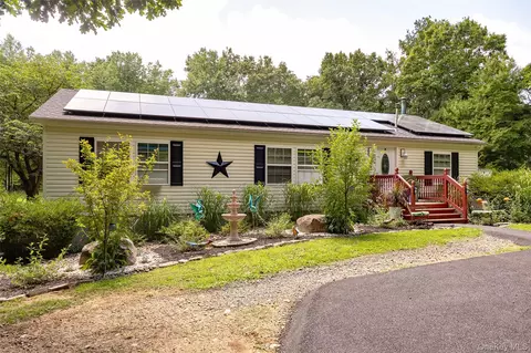 Exterior - 142 Mill St, Wallkill, NY 12589 photo 3 of 19