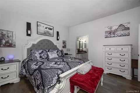 Bedroom - 142 Mill St, Wallkill, NY 12589 photo 1 of 4