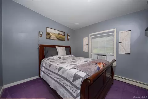Bedroom - 142 Mill St, Wallkill, NY 12589 photo 3 of 4