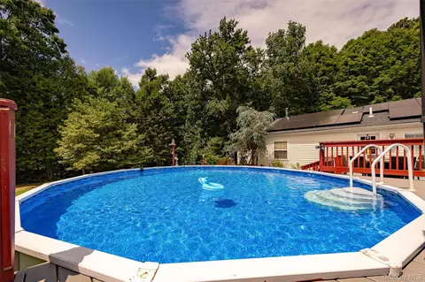 Exterior - 142 Mill St, Wallkill, NY 12589 photo 7 of 19