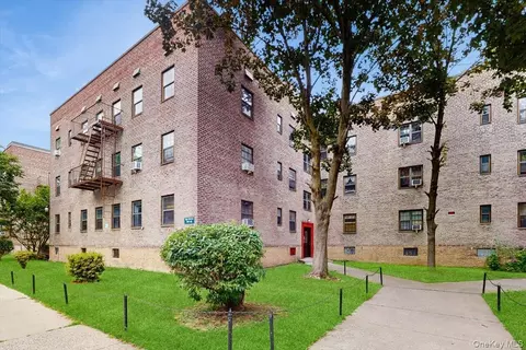 144-15 78th Rd #3A, Flushing, NY 11367