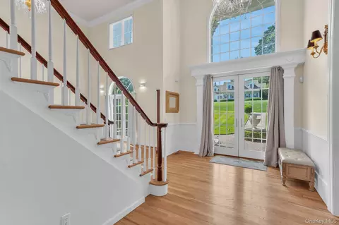 Entry Way - 3 Dover Ct, Wading River, NY 11792 photo 1 of 5