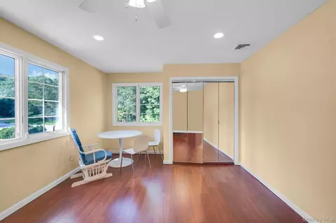 Bedroom - 3 Dover Ct, Wading River, NY 11792 photo 5 of 8