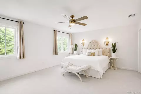 Bedroom - 3 Dover Ct, Wading River, NY 11792 photo 2 of 8