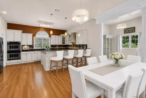Dining - 3 Dover Ct, Wading River, NY 11792 photo 1 of 3
