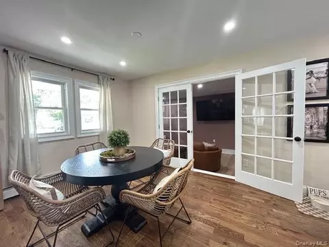 Dining - 32 Morris Ave, Patchogue, NY 11772 photo 3 of 3