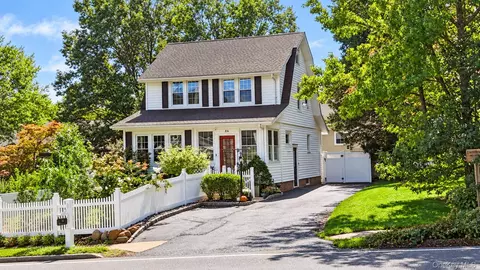 36 Highview Ave, Orangetown, NY 10962