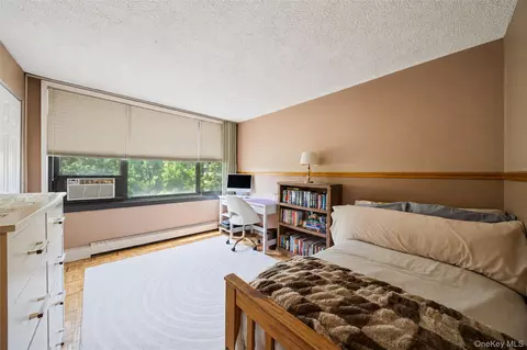 Bedroom - 162-31 9th Ave #7D, New York, NY 11357 photo 4 of 4