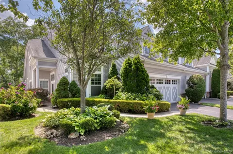 63 Encore Blvd, Eastport, NY 11941
