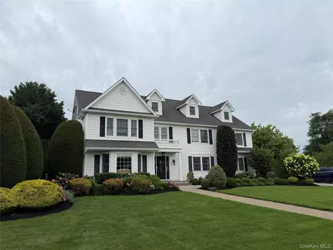 120 Ocean Ave, Massapequa, NY 11758